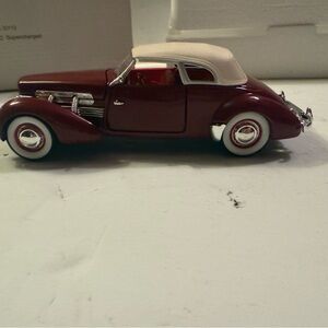 1937 Cord 812 Supercharged Vintage Die Cast  car model